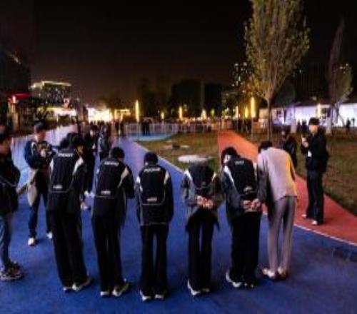 为他提供了 为他提供了